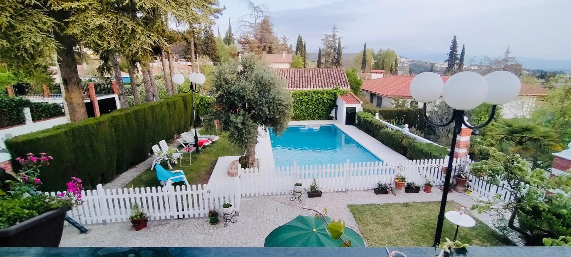 Casa Los Rosales Alfacar Екстериор снимка